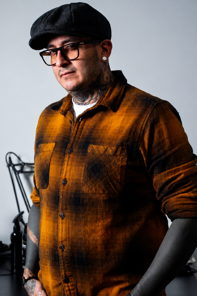 eduardo lascano tatuador profesional y formador para academia tatuajes valencia